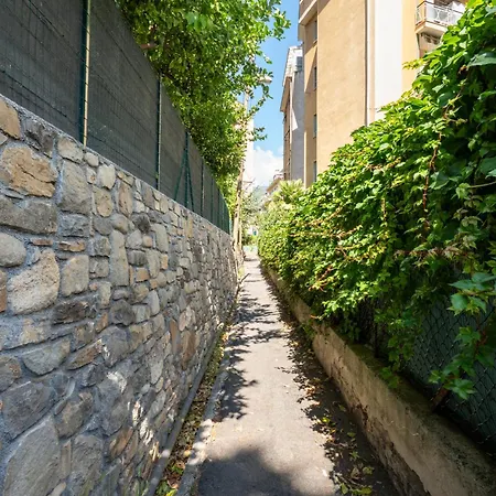 Piccolo Monolocale Del Mercato * Санремо